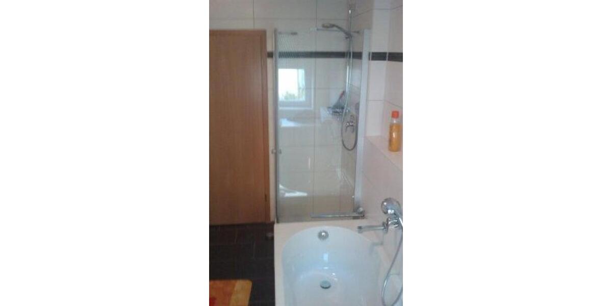 3 Zimmerwohnung zu vermieten - Nähe Hessing Klinik - WG-geeignet 3 zimmer