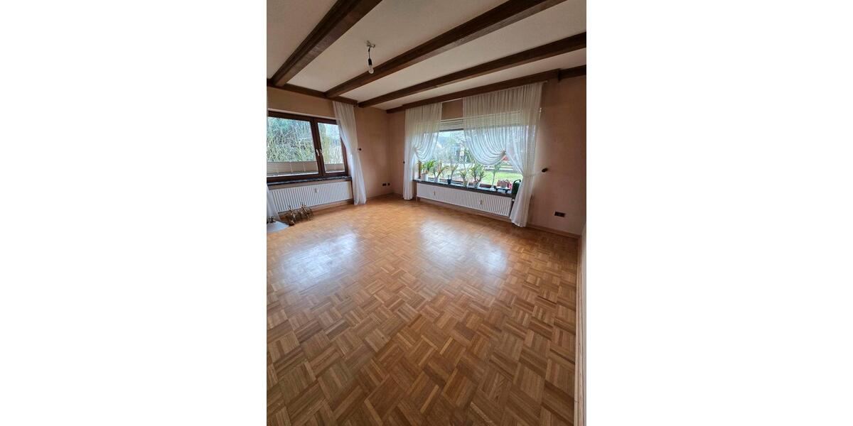 Erdgeschoßwohnung Hohenfelde - 4 Zimmer, 111 m&sup2;, 1.370&euro; | Angebot:25960934