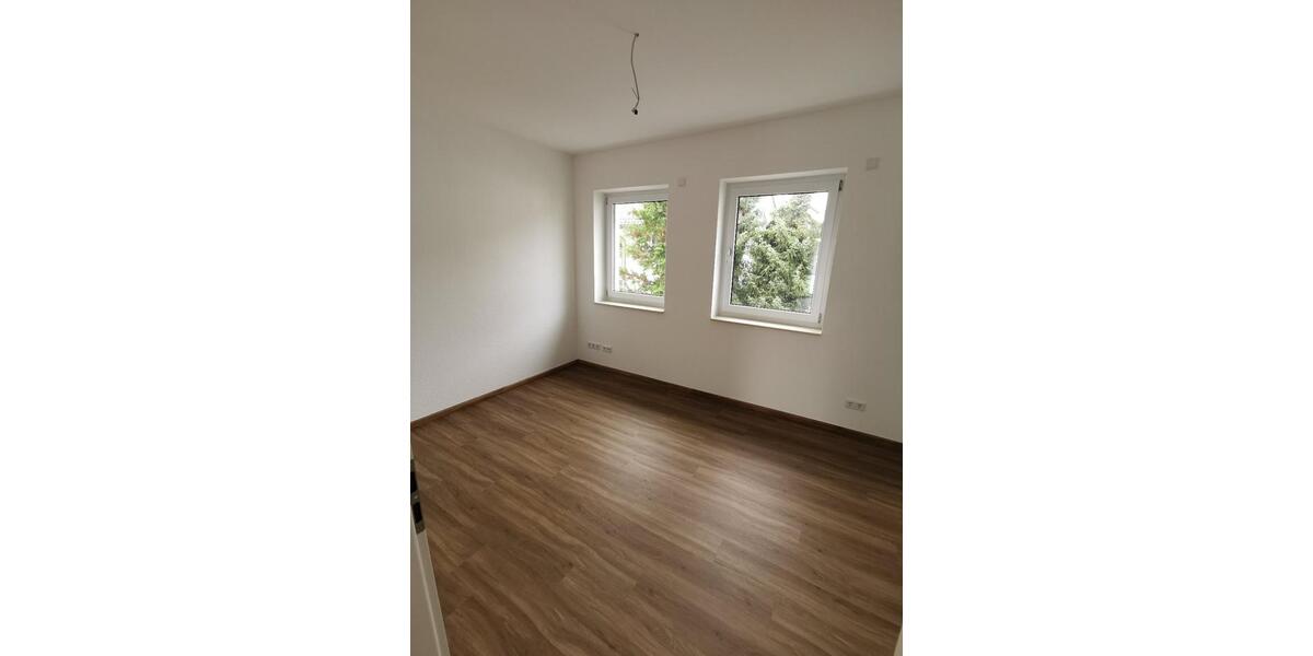 Etagenwohnung Obertshausen - 3 Zimmer, 87 m&sup2;, 1.150&euro; | Angebot:26619776