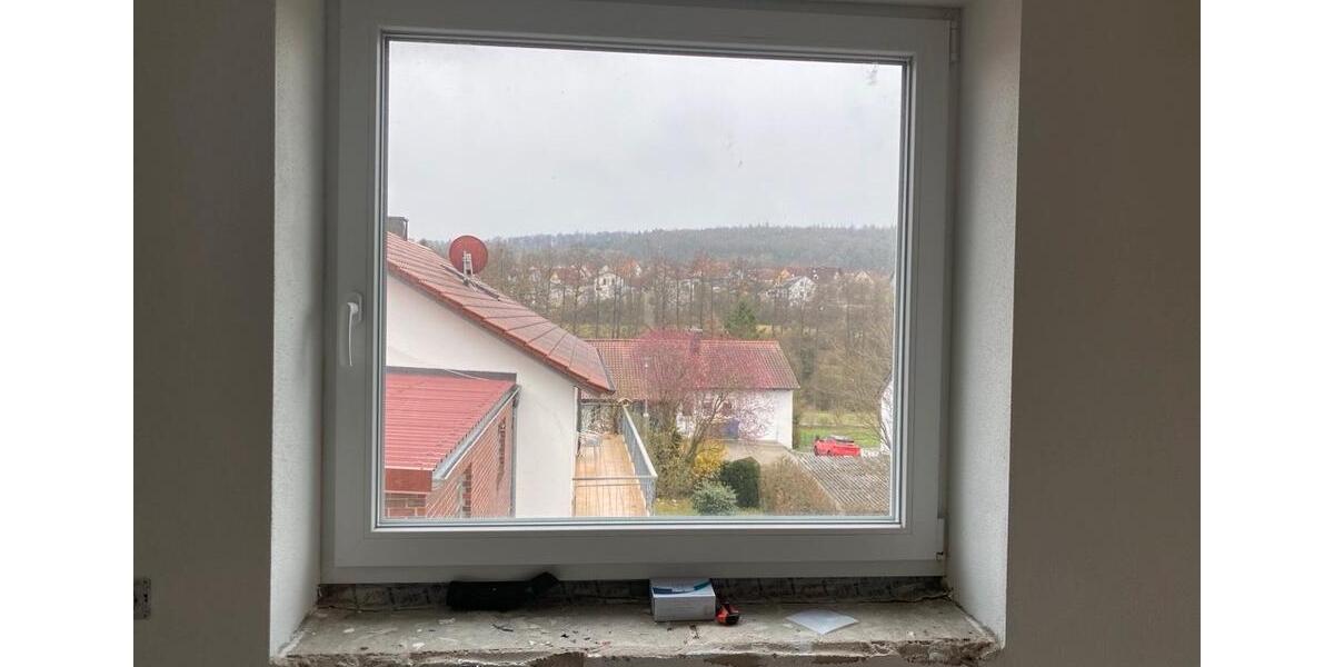 Einfamilienhaus Ebern - 6 Zimmer, 180 m&sup2;, 2.100&euro; | Angebot:25895296