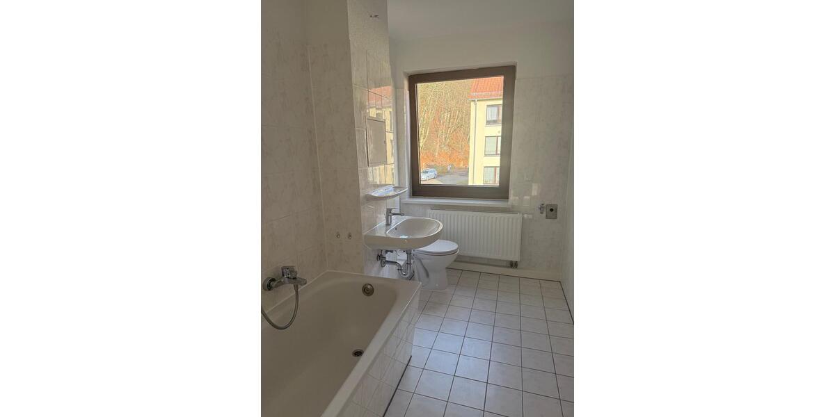 Etagenwohnung Bad Schandau - 4 Zimmer, 71 m&sup2;, 495&euro; | Angebot:25352444