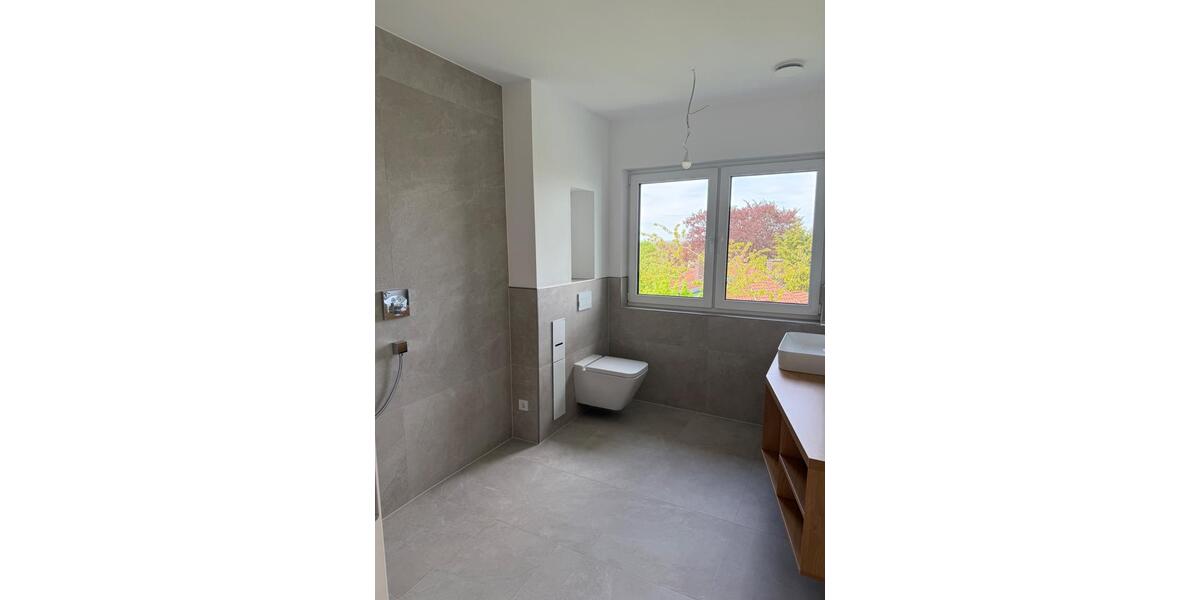 Einfamilienhaus Detmold - 6 Zimmer, 156 m&sup2;, 2.990&euro; | Angebot:26579723