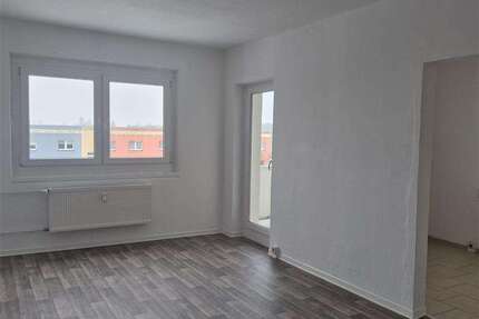 Wohnung Stralsund Langendorfer Berg - 4 Zimmer, 79 m&sup2;, 630&euro; | Angebot:24972460