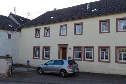 Haus Preist - 6 Zimmer, 170 m&sup2;, 1.300&euro; | Angebot:26604431