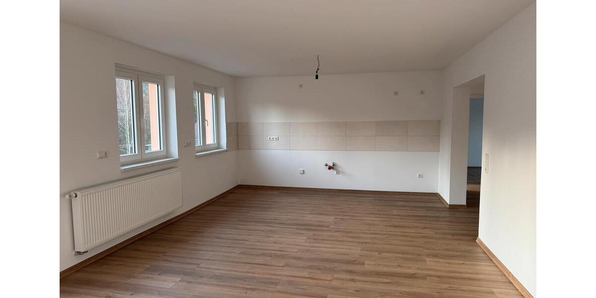 Dachgeschoßwohnung Nossen - 4 Zimmer, 115 m&sup2;, 1.250&euro; | Angebot:25312767