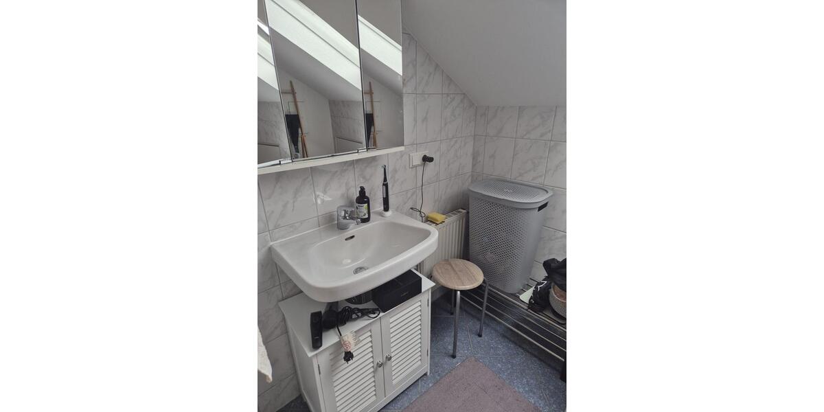 Dachgeschoßwohnung Hochdorf - 3 Zimmer, 70 m&sup2;, 600&euro; | Angebot:24742824