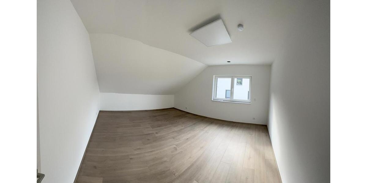 Dachgeschoßwohnung Breuberg - 4 Zimmer, 114 m&sup2;, 1.200&euro; | Angebot:24399276