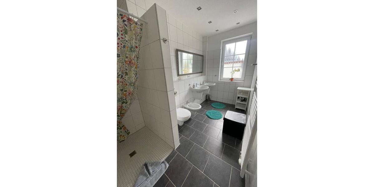 Wohnen auf Zeit Fehmarn - 6 Zimmer, 170 m&sup2;, 2.100&euro; | Angebot:26110171