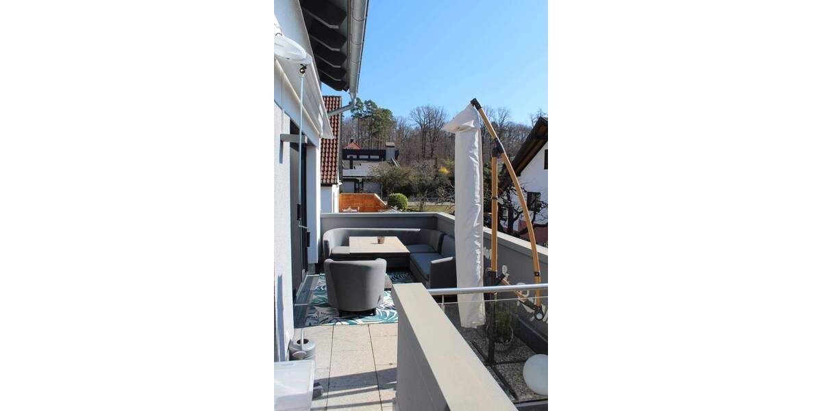 Etagenwohnung Böblingen - 3 Zimmer, 109 m&sup2;, 1.800&euro; | Angebot:24497716