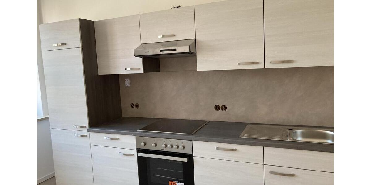 Etagenwohnung Dannenberg (Elbe) - 3 Zimmer, 120 m&sup2;, 900&euro; | Angebot:26422288