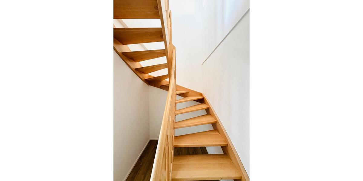 Dachgeschoßwohnung Markranstädt - 4 Zimmer, 125 m&sup2;, 1.575&euro; | Angebot:26491678