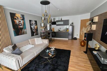 2 Raum Wohnung Lützen mit Balkon & Küche 2 zimmer