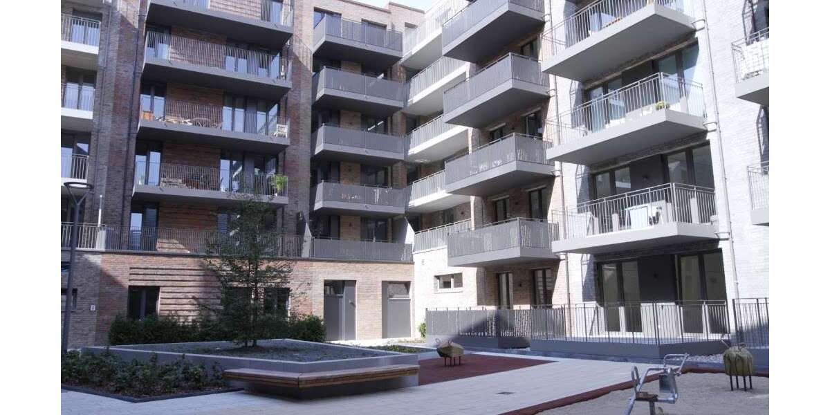 Etagenwohnung Kiel Altstadt - 3 Zimmer, 121 m&sup2;, 1.696&euro; | Angebot:27262908