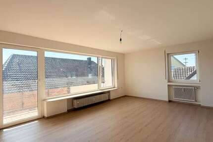 Wohnung Erbach - 4 Zimmer, 96 m&sup2;, 1.090&euro; | Angebot:25930877