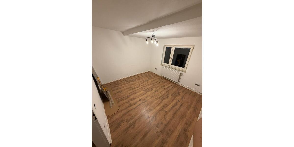Etagenwohnung Wilhelmshaven - 1 Zimmer, 41 m&sup2;, 400&euro; | Angebot:26310612