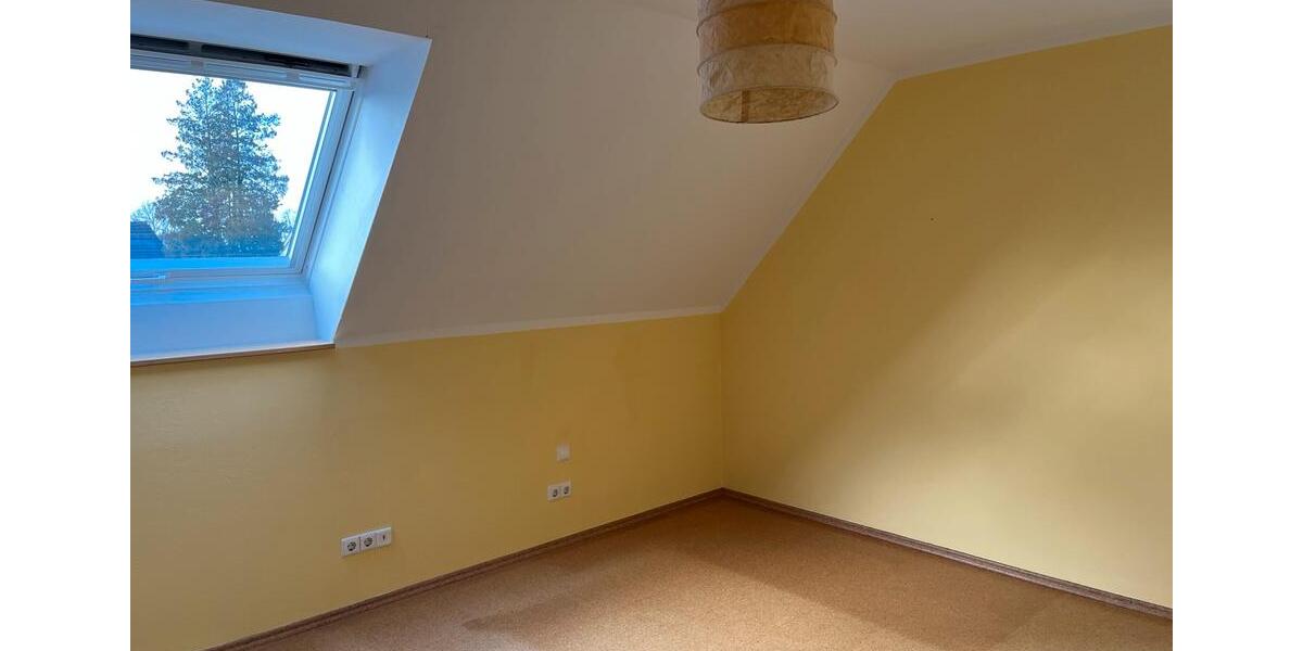 Erdgeschoßwohnung Verl - 4 Zimmer, 148 m&sup2;, 1.870&euro; | Angebot:24874879