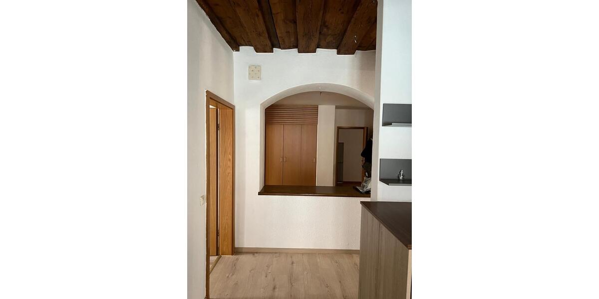 Etagenwohnung Nabburg - 2 Zimmer, 124 m&sup2;, 980&euro; | Angebot:23908251