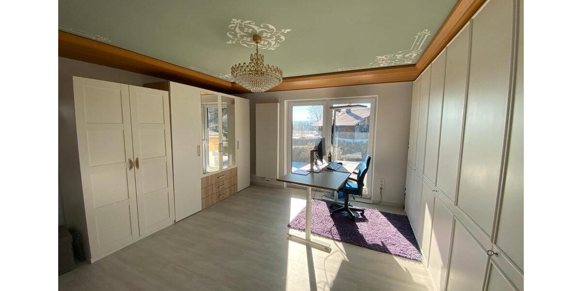 Einfamilienhaus Marktoberdorf - 5 Zimmer, 180 m&sup2;, 2.050&euro; | Angebot:26383339