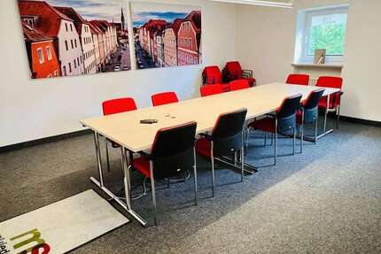 Büro in Regensburg 2.020 € 183.5 m²