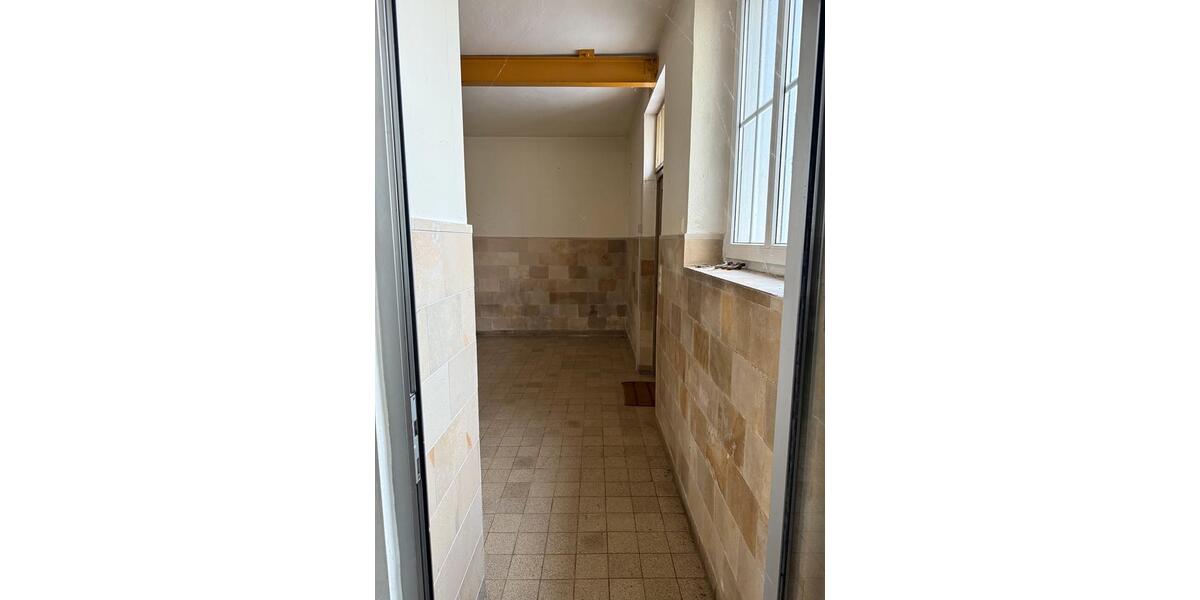 Gewerbeobjekt Aalen Unterkochen - 2.000&euro; | Angebot:25094827