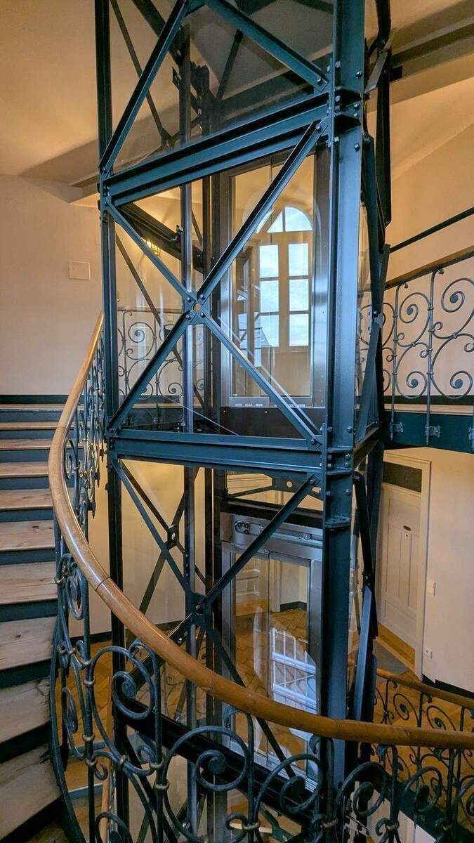 Neubau 4 Zi.-Galerie Dachterrassen-Wohnung in einem denkmalgesch. Altbau zu verm. 4 zimmer