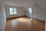 Dachgeschoßwohnung Döbeln - 2.5 Zimmer, 59 m&sup2;, 330&euro; | Angebot:25540933