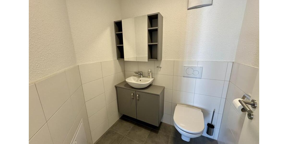 Etagenwohnung Rottenburg am Neckar - 3 Zimmer, 89 m&sup2;, 1.120&euro; | Angebot:26675988