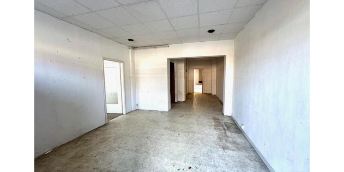 Erdgeschoßwohnung Waldheim - 5 Zimmer, 132 m&sup2;, 235&euro; | Angebot:25656687