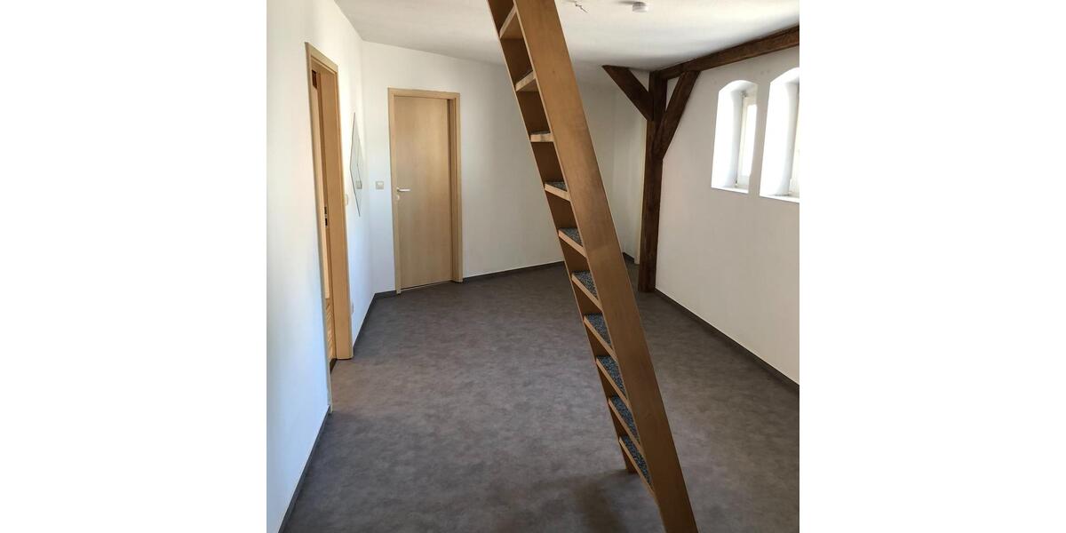 Dachgeschoßwohnung Bad Muskau - 4 Zimmer, 92 m&sup2;, 460&euro; | Angebot:20504106