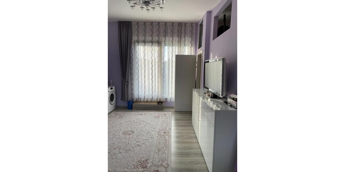 Reihenhaus Berlin Spandau - 5 Zimmer, 142 m&sup2;, 2.600&euro; | Angebot:25832956