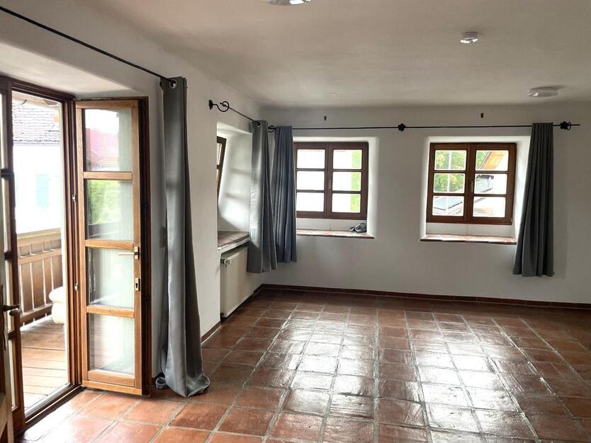 1 Zi. Appartement 36 m² mit Balkon in 82436 Eglfing nähe Murnau