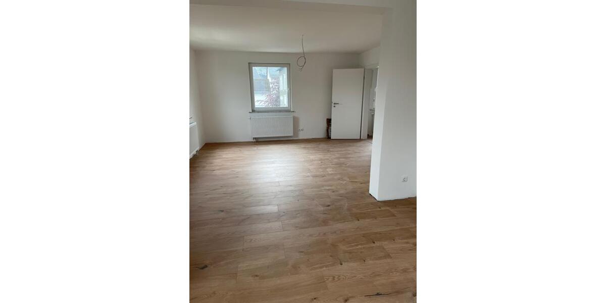 Etagenwohnung Wilnsdorf - 3 Zimmer, 75 m&sup2;, 600&euro; | Angebot:26633946
