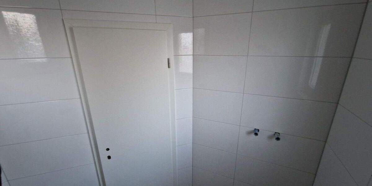 Toplage am Maudacher Bruch - Kernsaniertes Doppelhaus in Sackgasse 5 zimmer