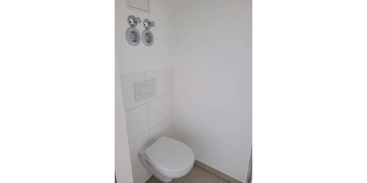 Etagenwohnung Burghausen - 3 Zimmer, 75 m&sup2;, 850&euro; | Angebot:24036027