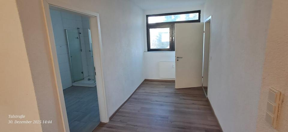 Erdgeschoßwohnung Blieskastel - 5 Zimmer, 155 m&sup2;, 995&euro; | Angebot:24350550