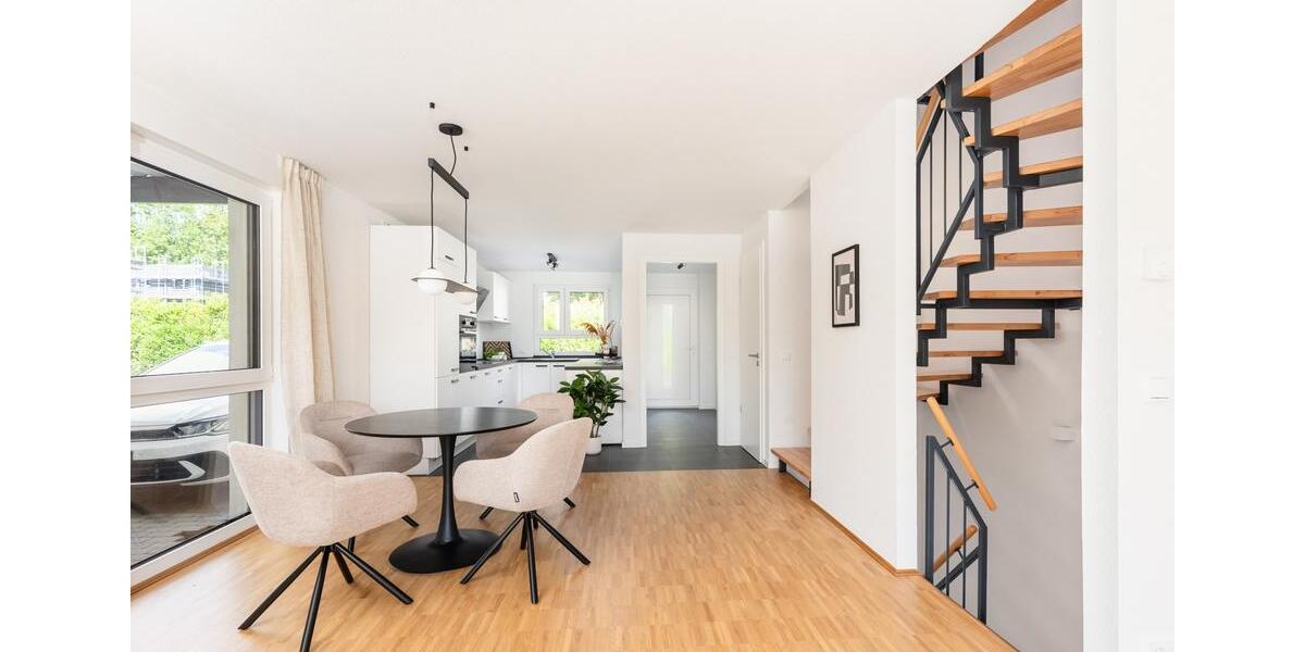 Doppelhaushälfte Pulheim - 5 Zimmer, 185 m&sup2;, 2.440&euro; | Angebot:24713515