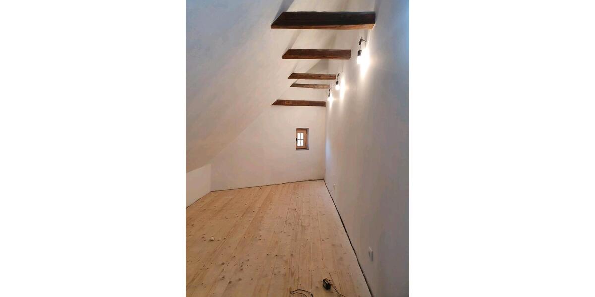 Dachgeschoßwohnung Gerbstedt - 3 Zimmer, 65 m&sup2;, 470&euro; | Angebot:26461434