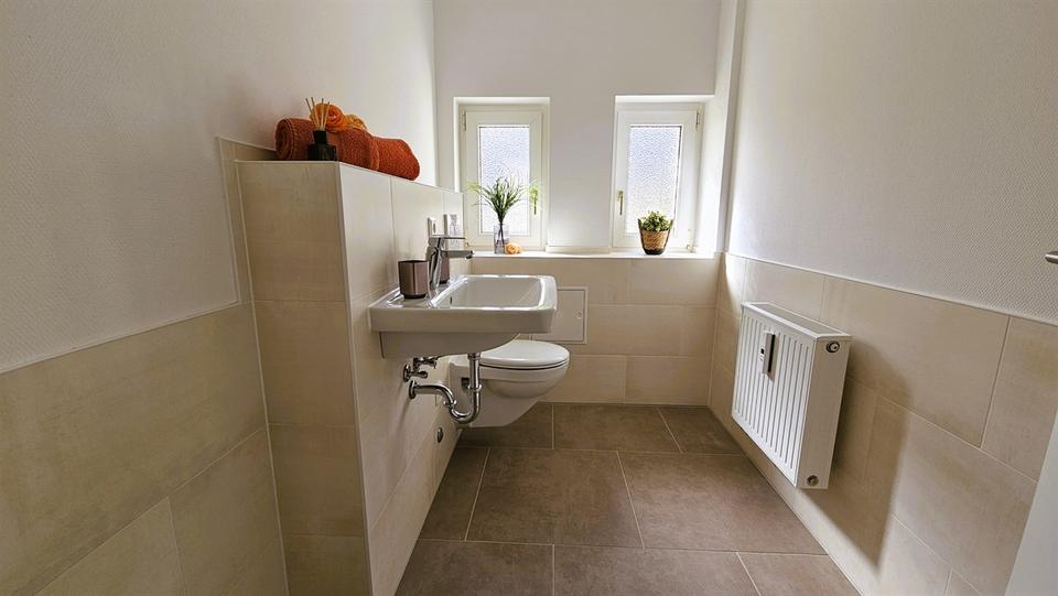 Etagenwohnung Löbau - 5 Zimmer, 125 m&sup2;, 930&euro; | Angebot:25646204