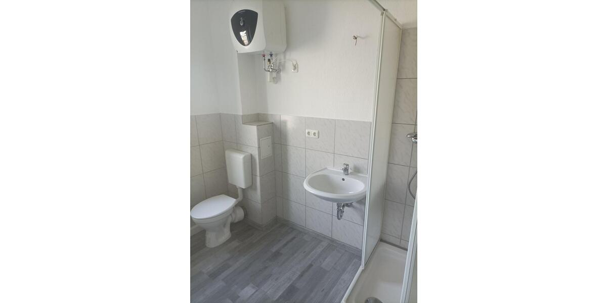 Etagenwohnung Ebersbach-Neugersdorf Neugersdorf - 5 Zimmer, 120 m&sup2;, 610&euro; | Angebot:26665616