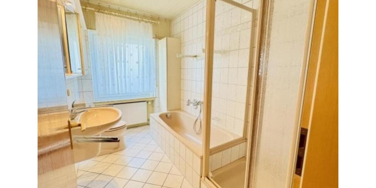 Erdgeschoßwohnung Bendorf - 3 Zimmer, 86 m&sup2;, 800&euro; | Angebot:25026300