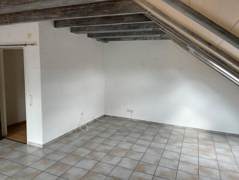 3 Zi.-DG-Wohnung in Teningen