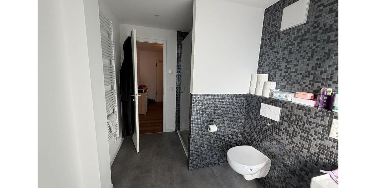 Etagenwohnung Neu-Isenburg Isenburg - 2 Zimmer, 83 m&sup2;, 1.350&euro; | Angebot:26585870