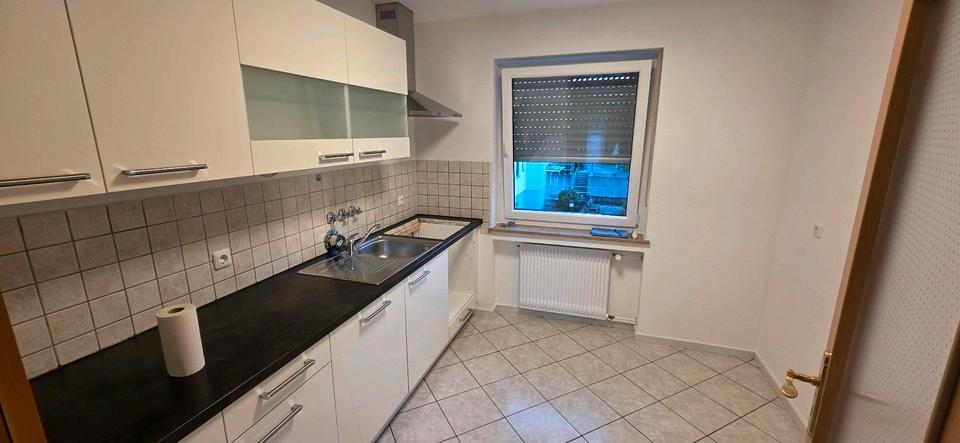 Etagenwohnung Niederwerrn - 3 Zimmer, 85 m&sup2;, 800&euro; | Angebot:26334778
