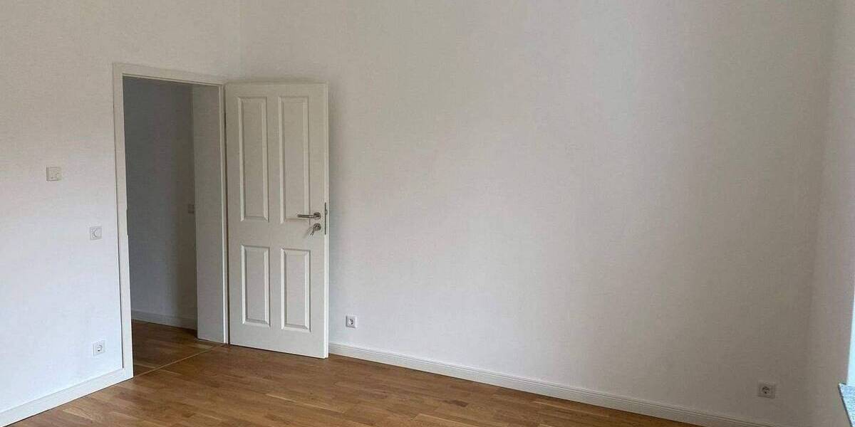Etagenwohnung Chemnitz Yorckgebiet - 2 Zimmer, 76 m&sup2;, 456&euro; | Angebot:26843674