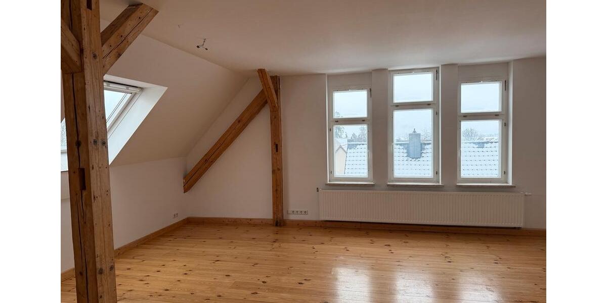 Dachgeschoßwohnung Ballenstedt - 1 Zimmer, 92 m&sup2;, 506&euro; | Angebot:24704248