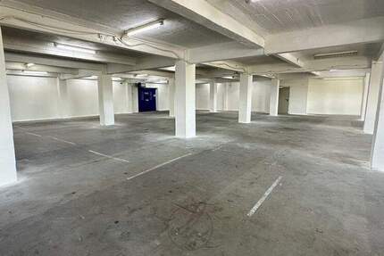 1.000 m² Lagerfläche mit innenliegendem Lastenaufzug im 6.OG in Citynähe zimmer