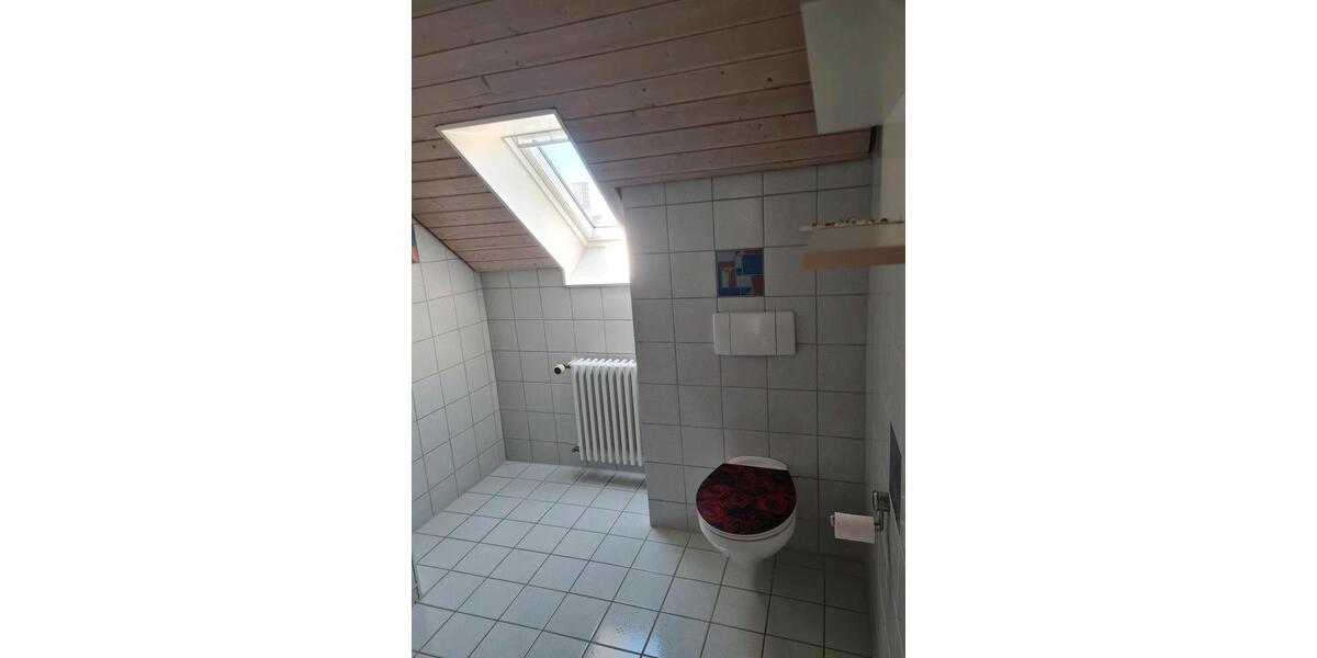Dachgeschoßwohnung Nattheim - 3.5 Zimmer, 95 m&sup2;, 1.200&euro; | Angebot:24825282
