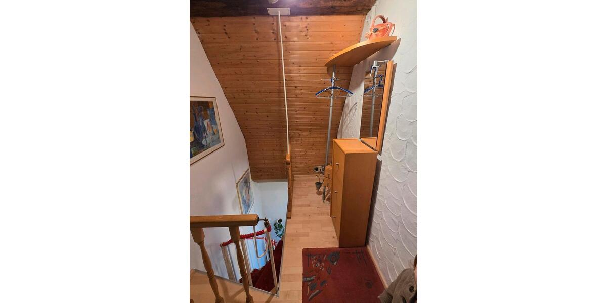 Dachgeschoßwohnung Epfendorf - 4 Zimmer, 100 m&sup2;, 900&euro; | Angebot:24841671