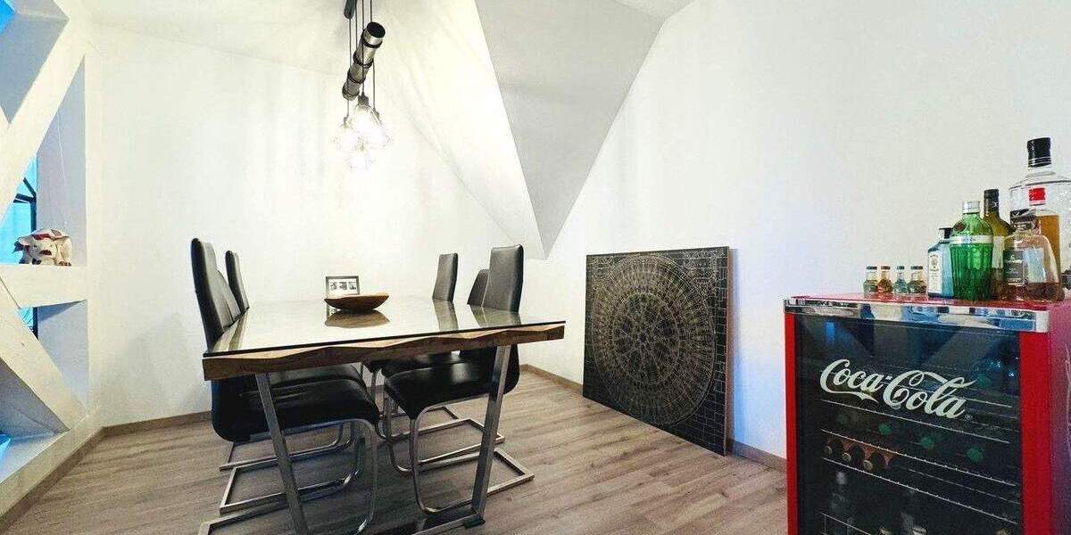 Etagenwohnung Fürth Poppenreuth - 4 Zimmer, 170 m&sup2;, 1.410&euro; | Angebot:26703043