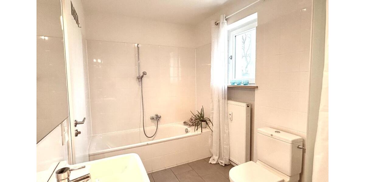 Tutzing, sehr schöne möblierte, sonnige 3,5 Zi Whg, Seenah zimmer